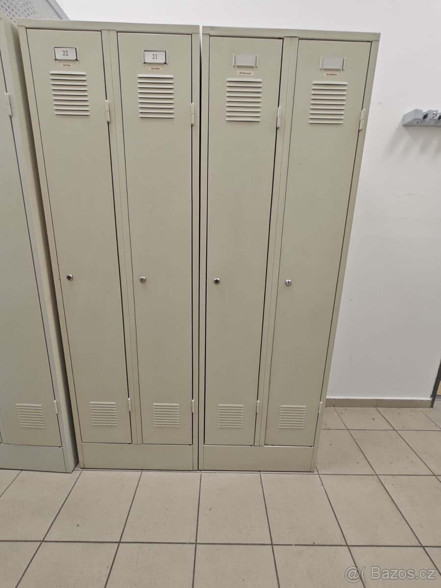 Plechové skříňě - 3