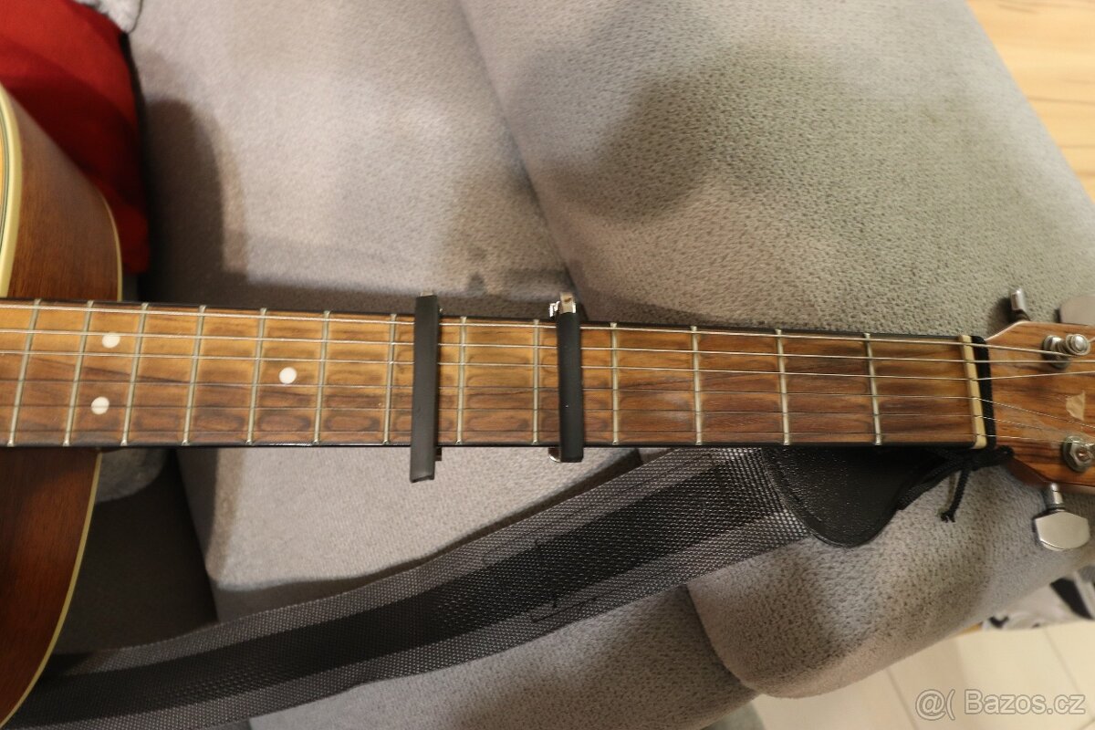 Kapodaster na krk kytary nové - 3