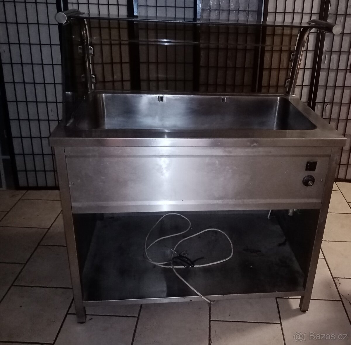 Ohřevná výdejní vana. - 3