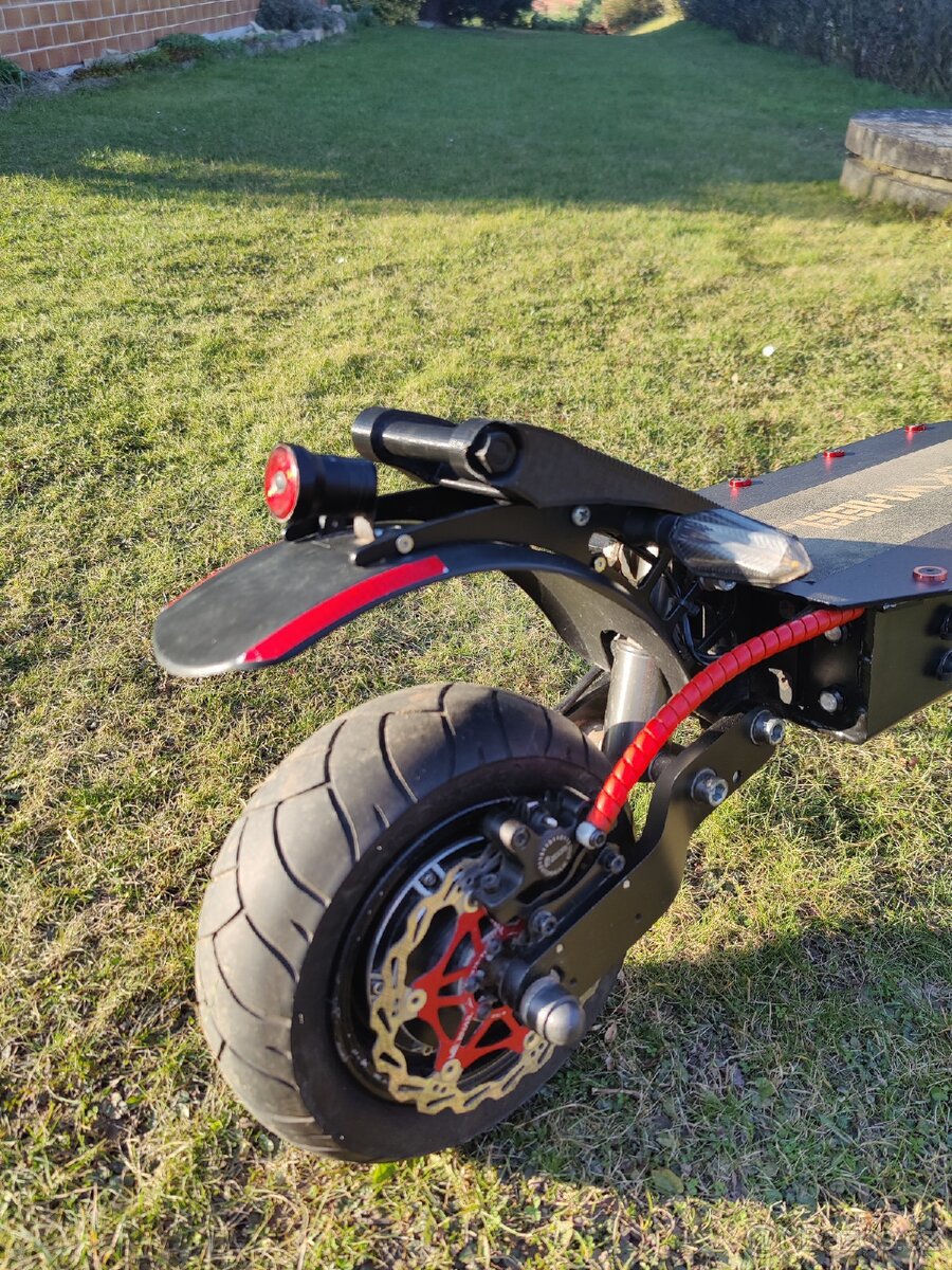 Koloběžka Quickwheel Explorer 60V/6000W - 3