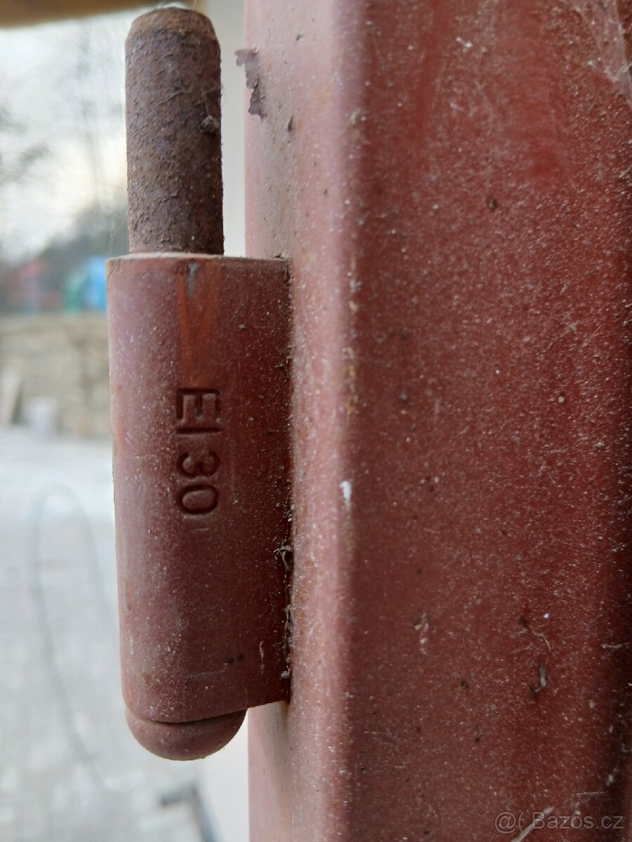 Kovova futra- zaruben - 3