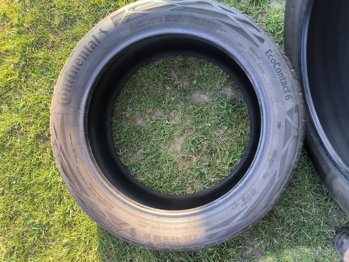 4 letní pneu 235/45/18 CONTINENTAL - 3
