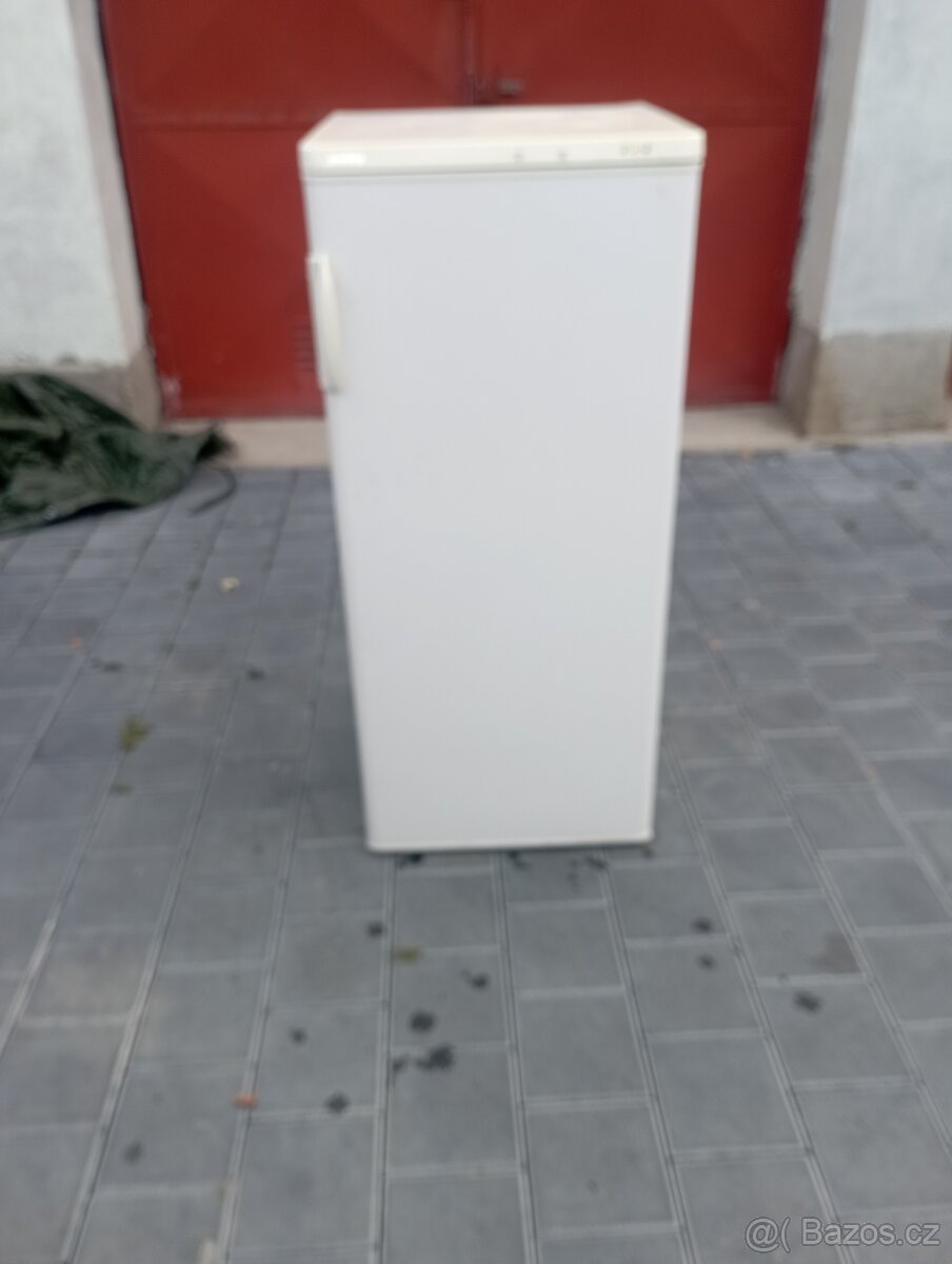 Prodám mrazák 5 šuplíky - 3