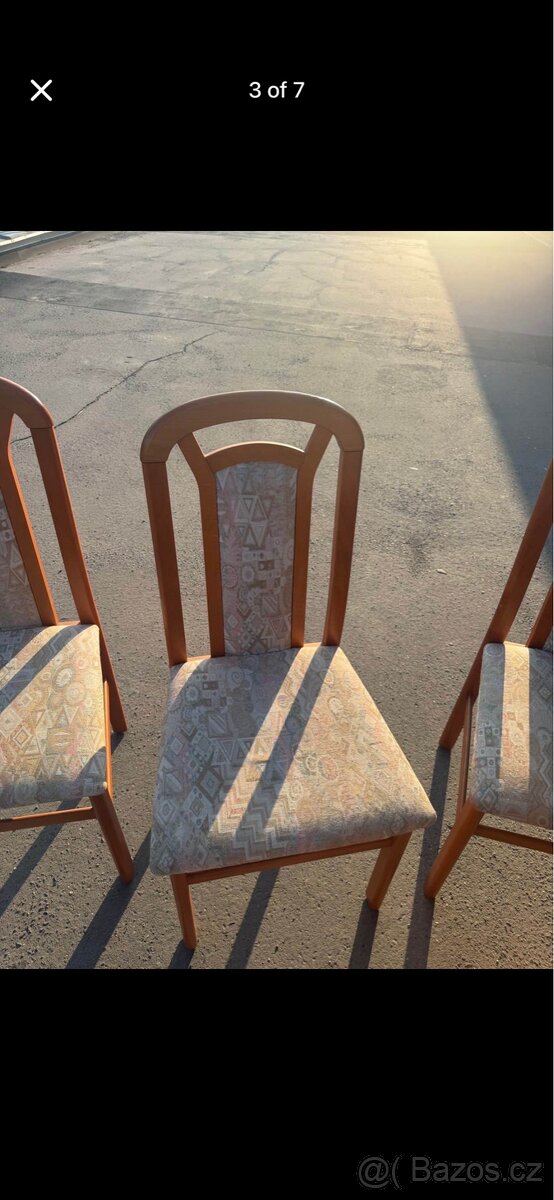 Jídelní stůl + 4 židle - 3