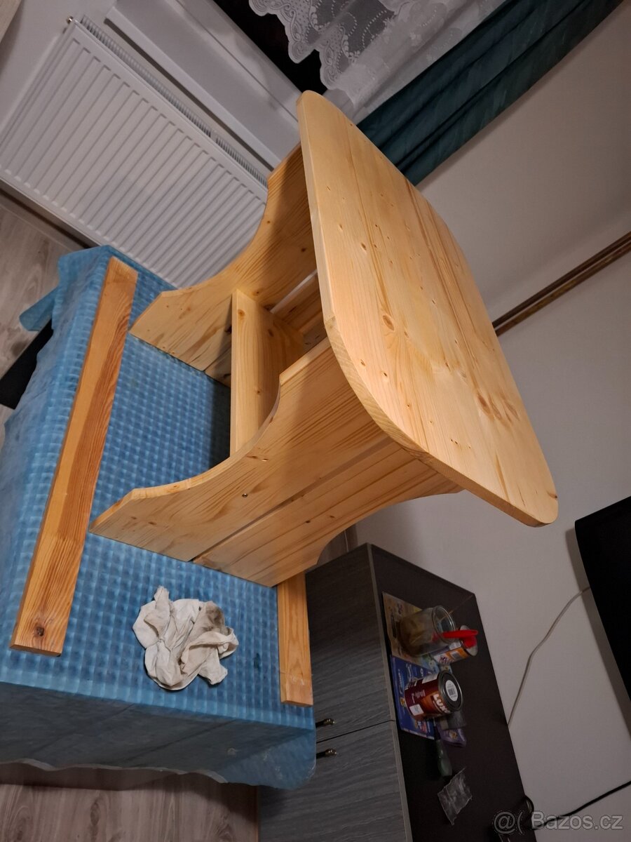 Prodám konferenční stolek - 3