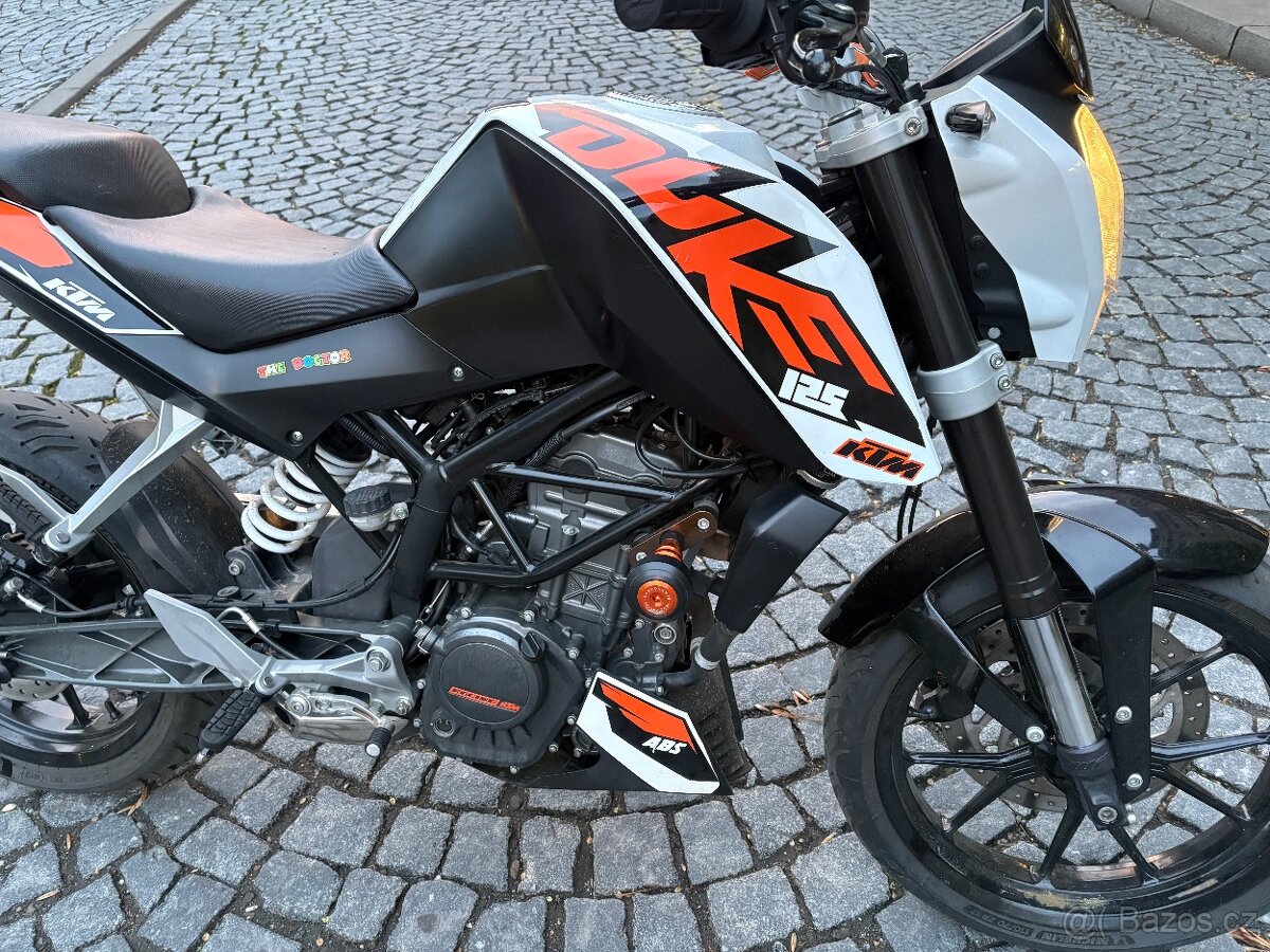 KTM Duke 125, rok 2017 - 3