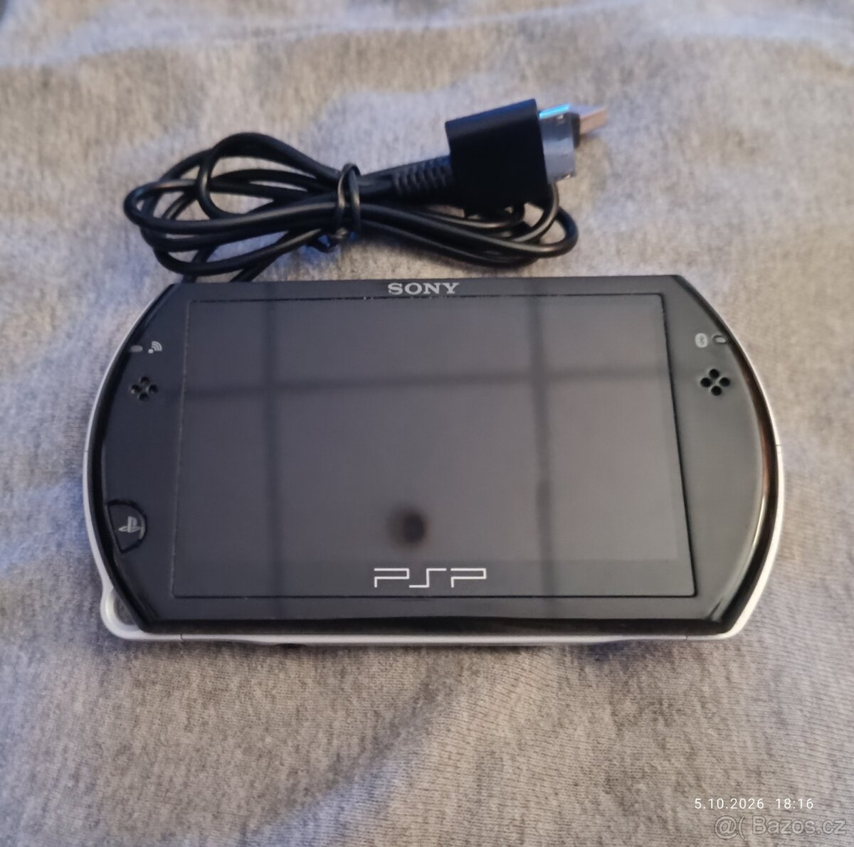 Sony PSP Go N1004, 16 GB – velmi dobrý stav - 3
