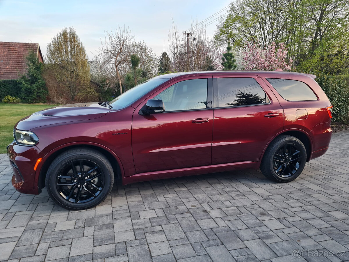 Dodge Durango RT 5,7 V8 AWD, Alcantara, 7 míst, DPH