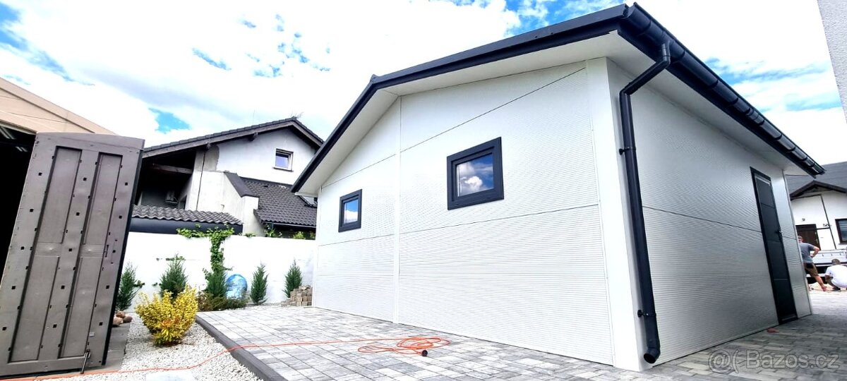 Garáž plechová zateplená - 3