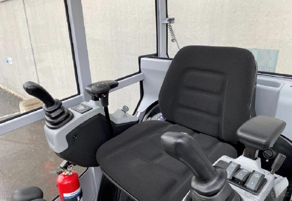 Wacker Neuson•ET16•bagr/minibagr(1730mth,18.8 hp-14 kW) - 3