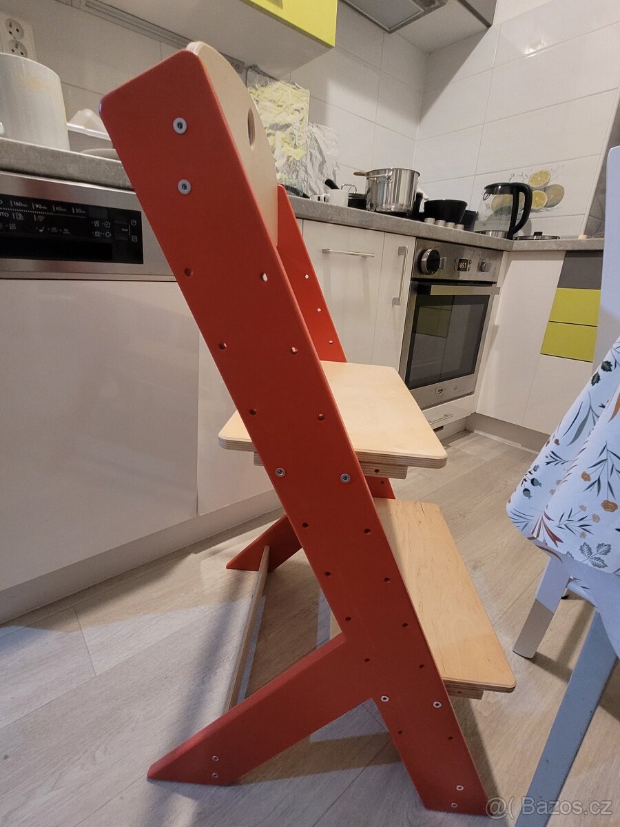 Dřevěná rostouci židle - 3