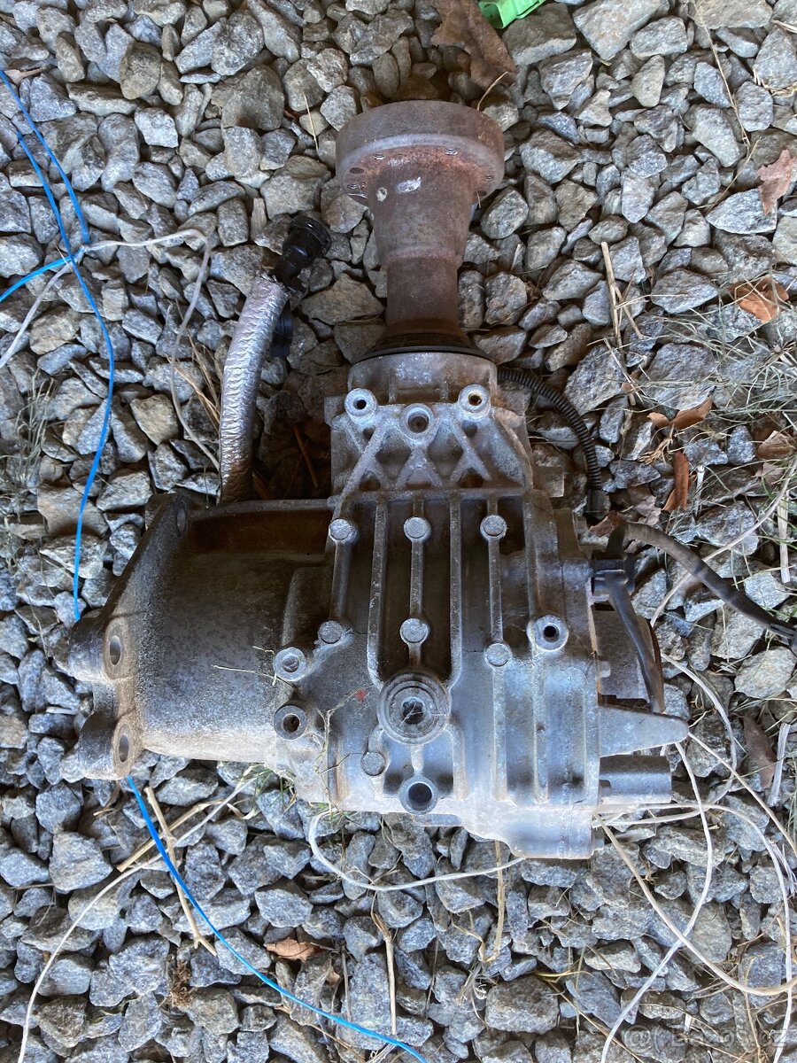 Ford mondeo galax kuga edge úhlová rozvodovka F1GP-7L486-LC - 3