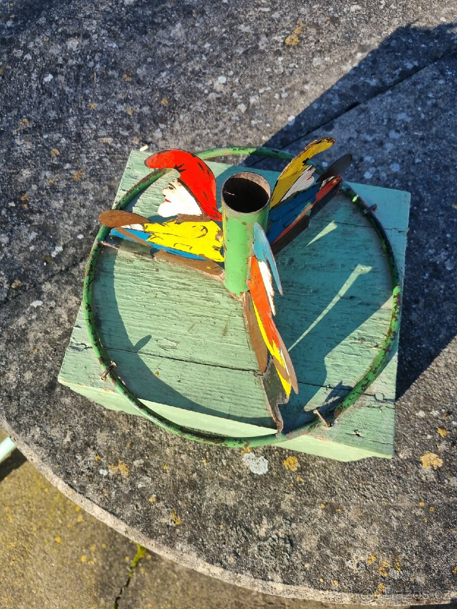 Starožitný stojan na vánoční stromeček - 3