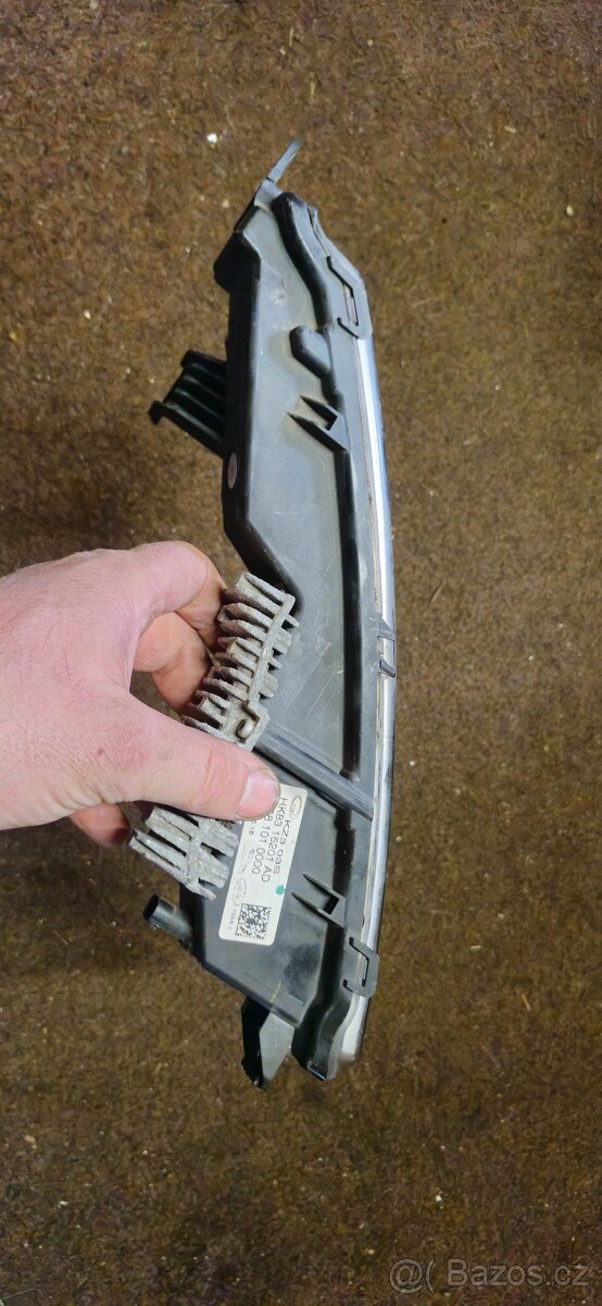 Leva Mlhovka jaguar f-pace f pace - 3