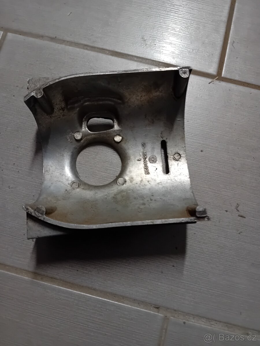 Čz 175 víko karburatoru - 3