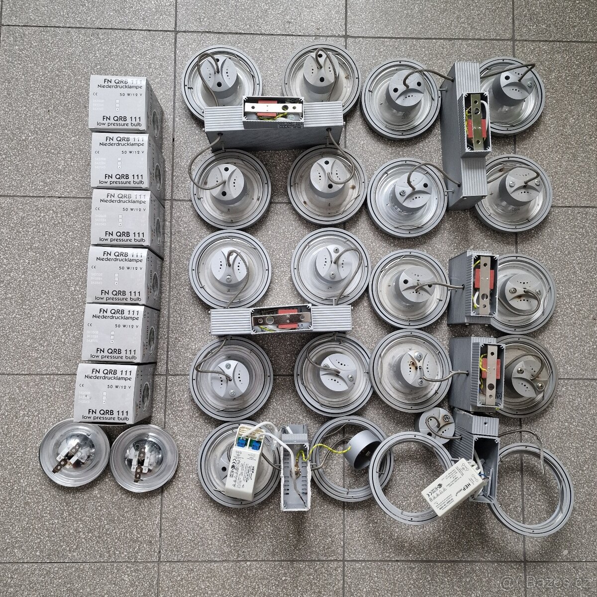 Halogenová světla 2x50 W + 4x50 W - 3