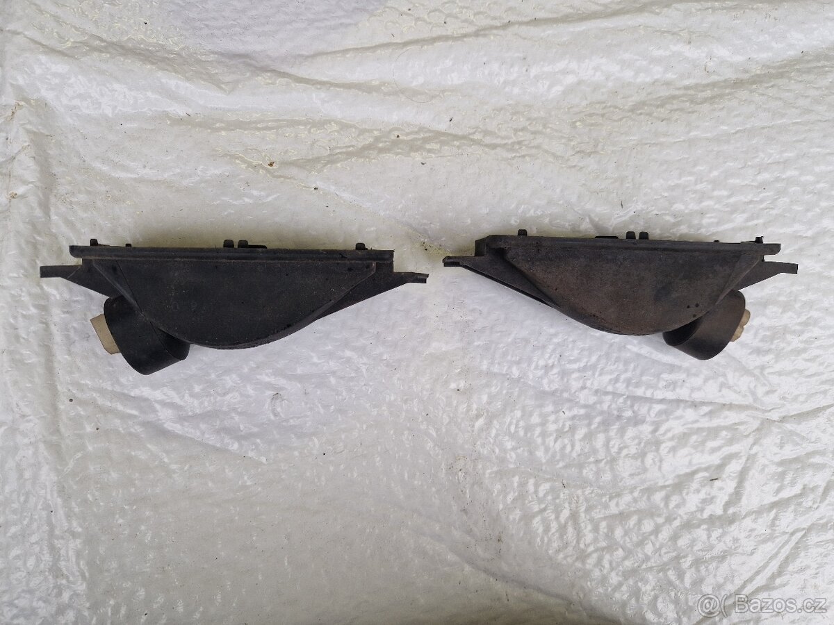 BMW e30 plast přední blinkry - 3