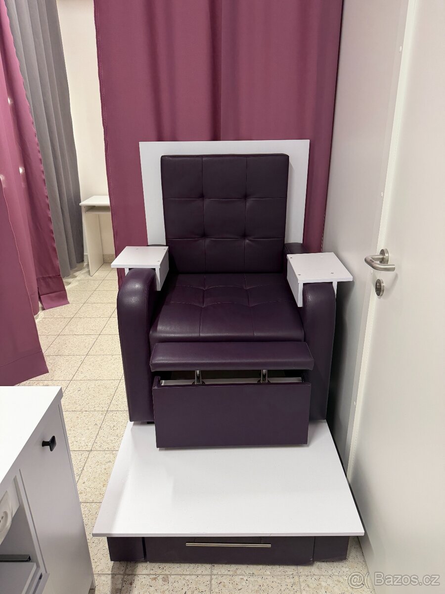 Prodám pedikérské křeslo - 3
