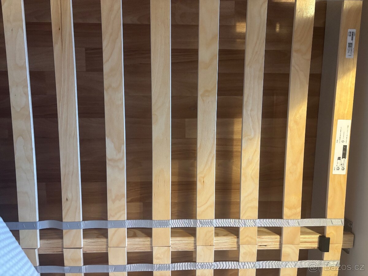 Postel IKEA 140x200 cm - 3