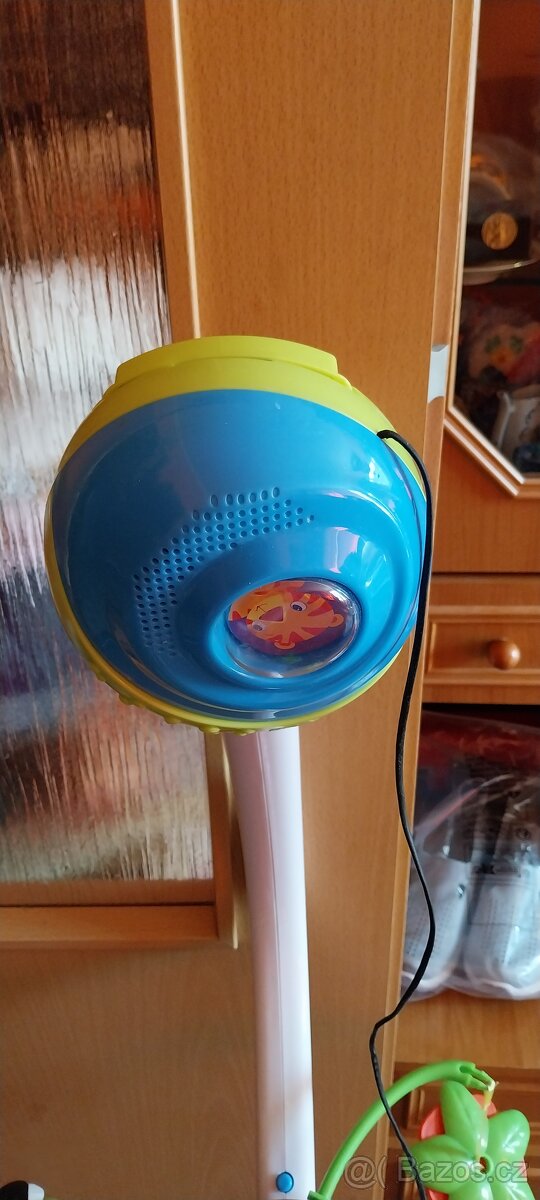 Kolotoč nad postýlku - 3