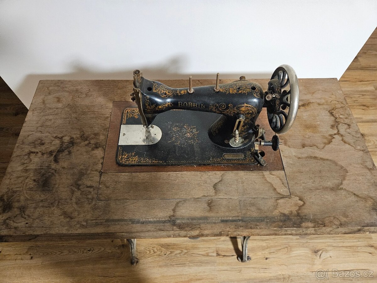 Šicí stroj Bobbin - 3