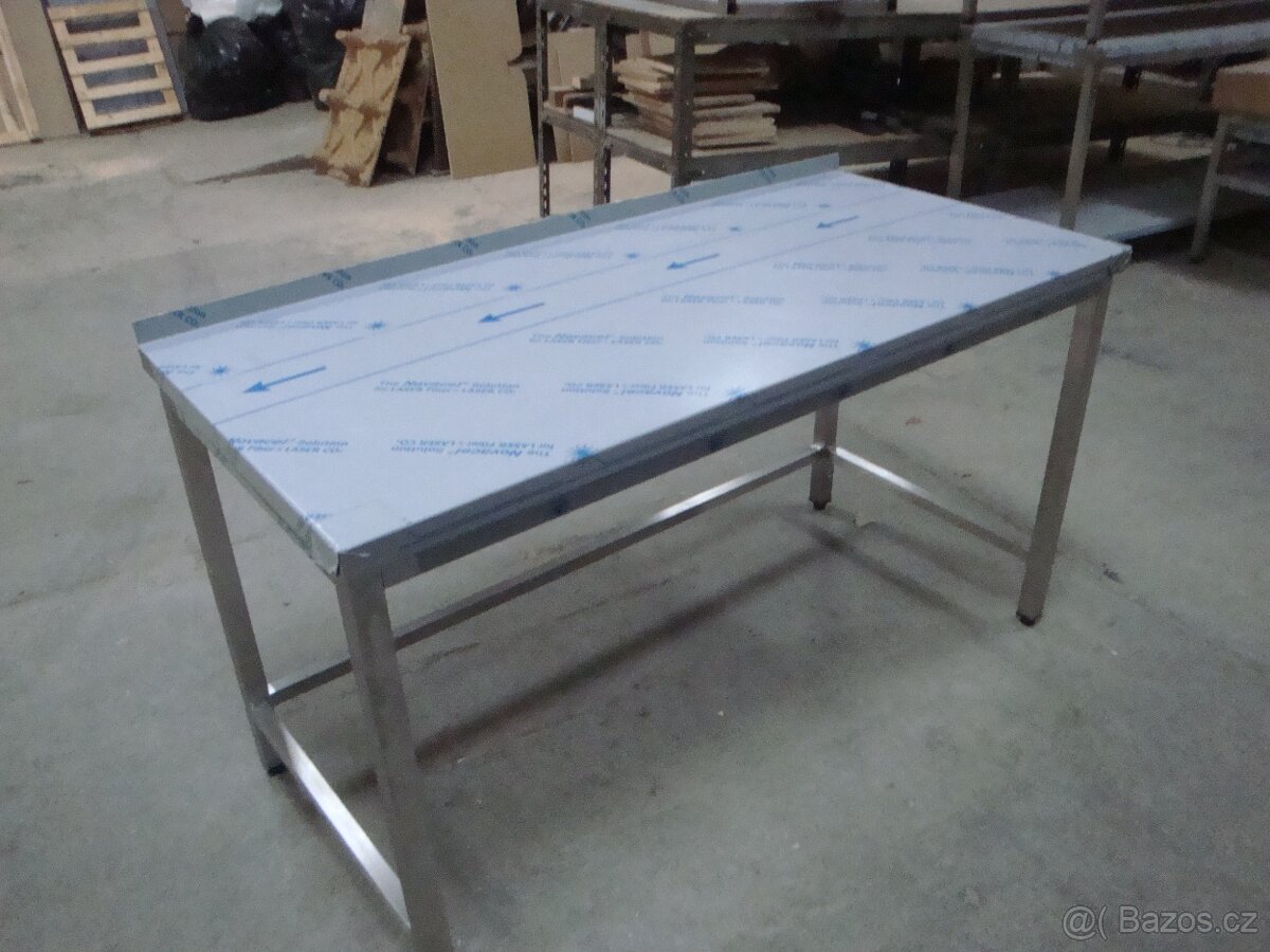 Nerezový stůl - 3