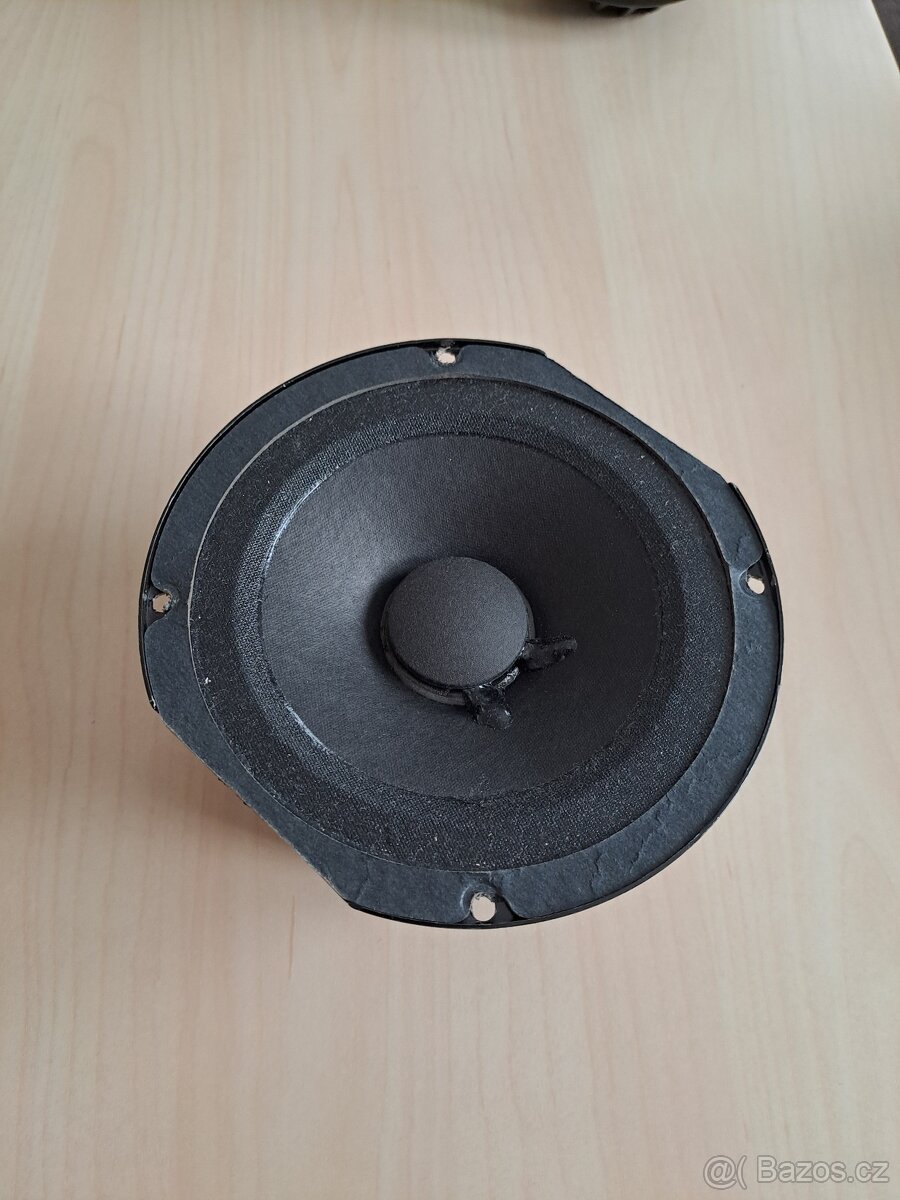 Středový reproduktor Eminence LA6-CBMR, 8 Ohm 150W - 3