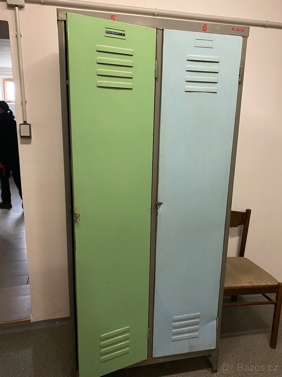 DÍLENSKÉ SKŘÍNĚ PLECHOVÉ - 3