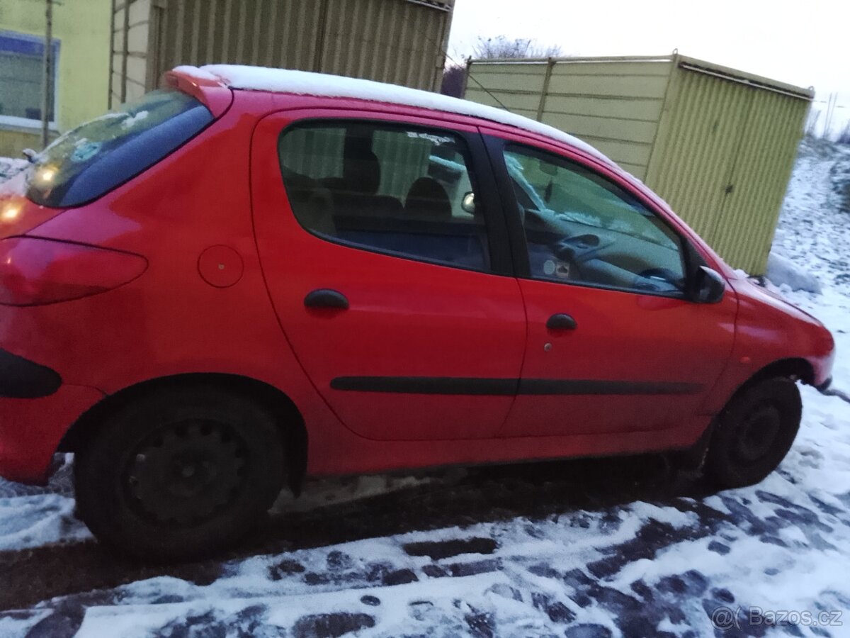 Prodám Peugeot 206 - 3