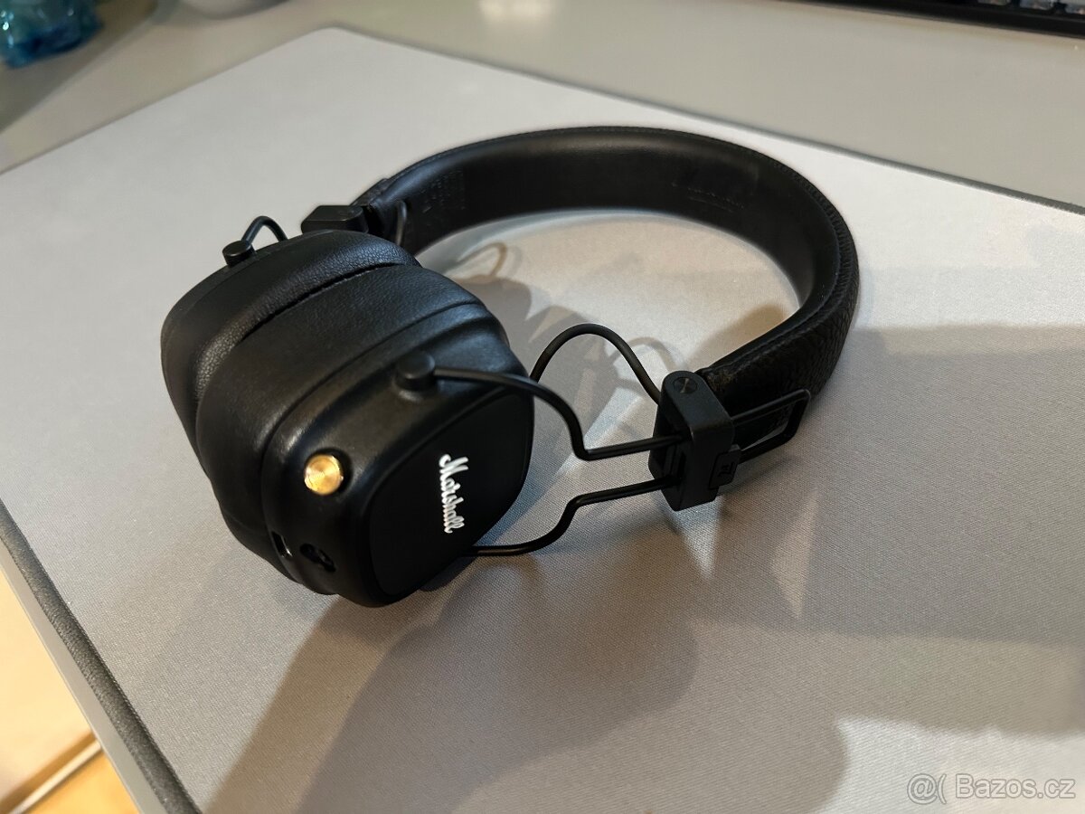 Marshall Major IV Bluetooth černá - 3