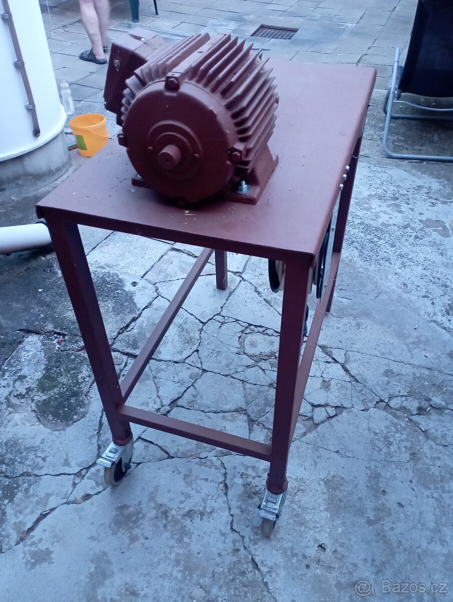 Štípač na dřevo - 3