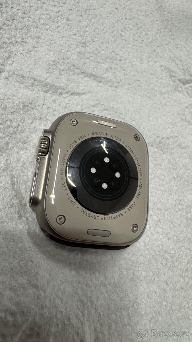 Apple Watch Ultra2 - 3