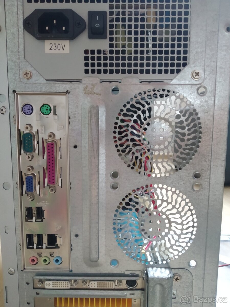 Prodám starší PC - 3