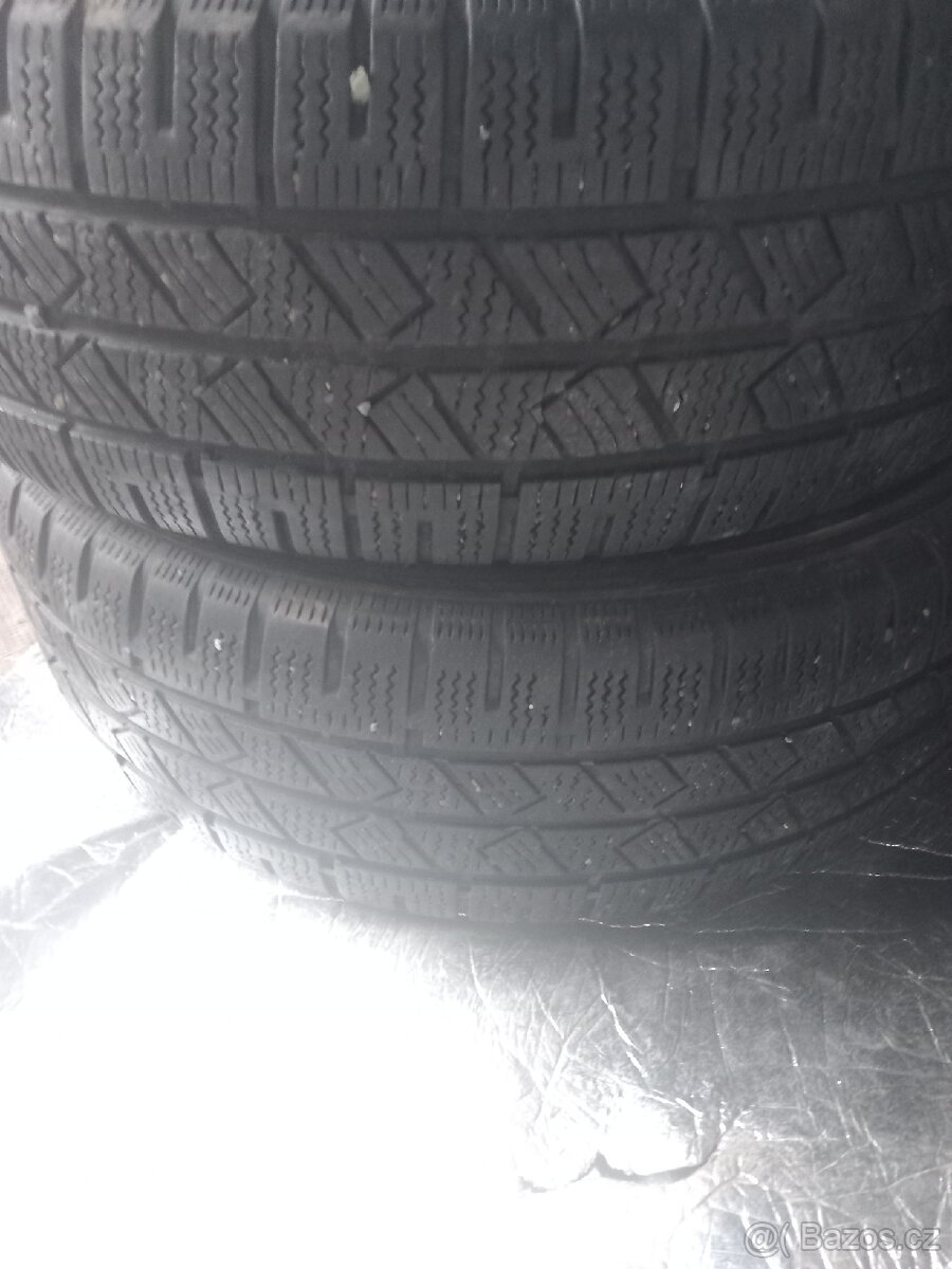 215/65R16C - 3