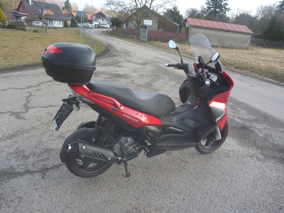 Gilera Nexus 300 i.e. - 3