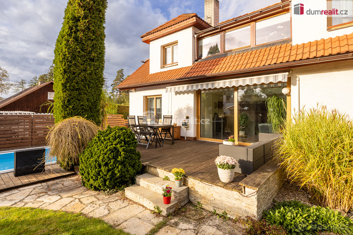 Prodej krásného RD, 6+kk, Říčany - 3