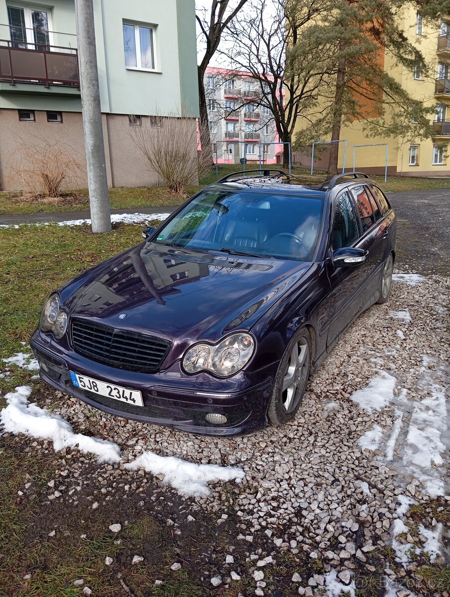 Mercedes-Benz C32 AMG Kompressor - 3
