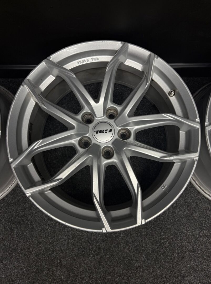 Alu Rial 5x114,3 18” - 3