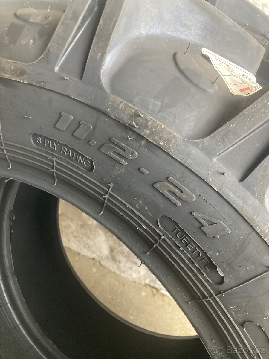 Kabat 11,2-24 8PR - 3