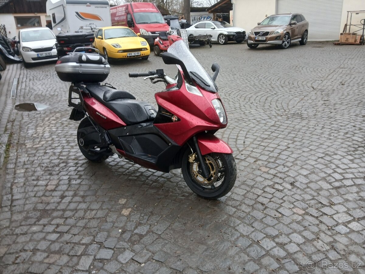 Gilera GP 800 - 3