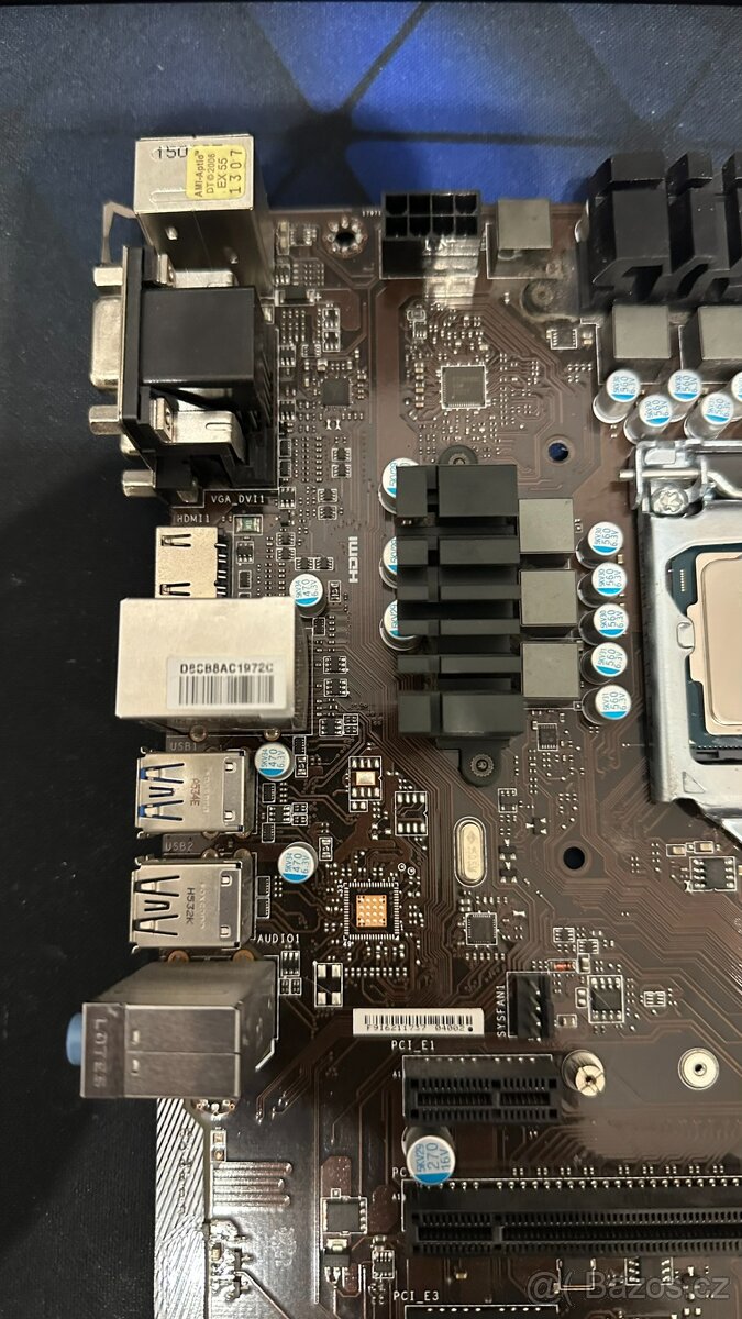 MSI B150 PC MATE + i5-7400 (4C/4T) - 3