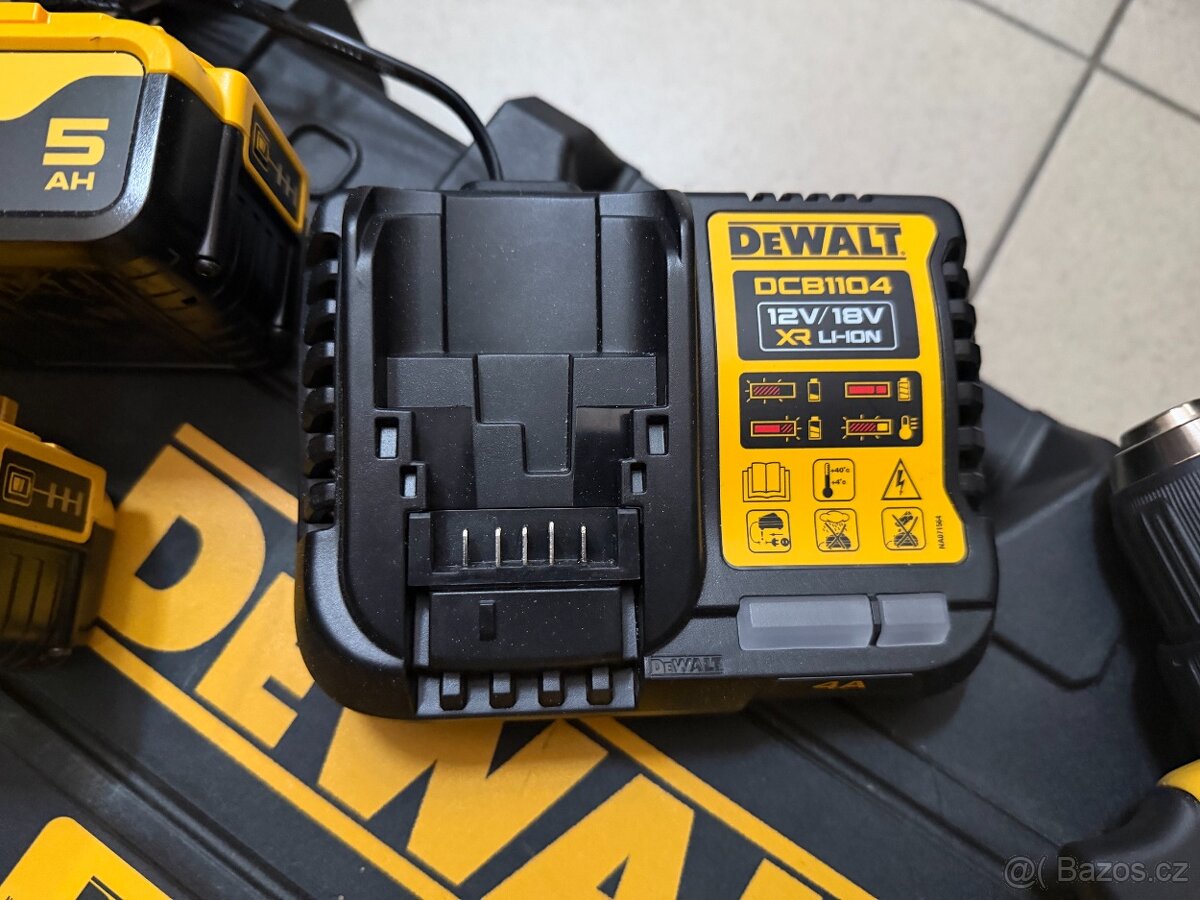 Aku příklep deWALT dcd100yp2t + 2 x 5,0 Ah - 3