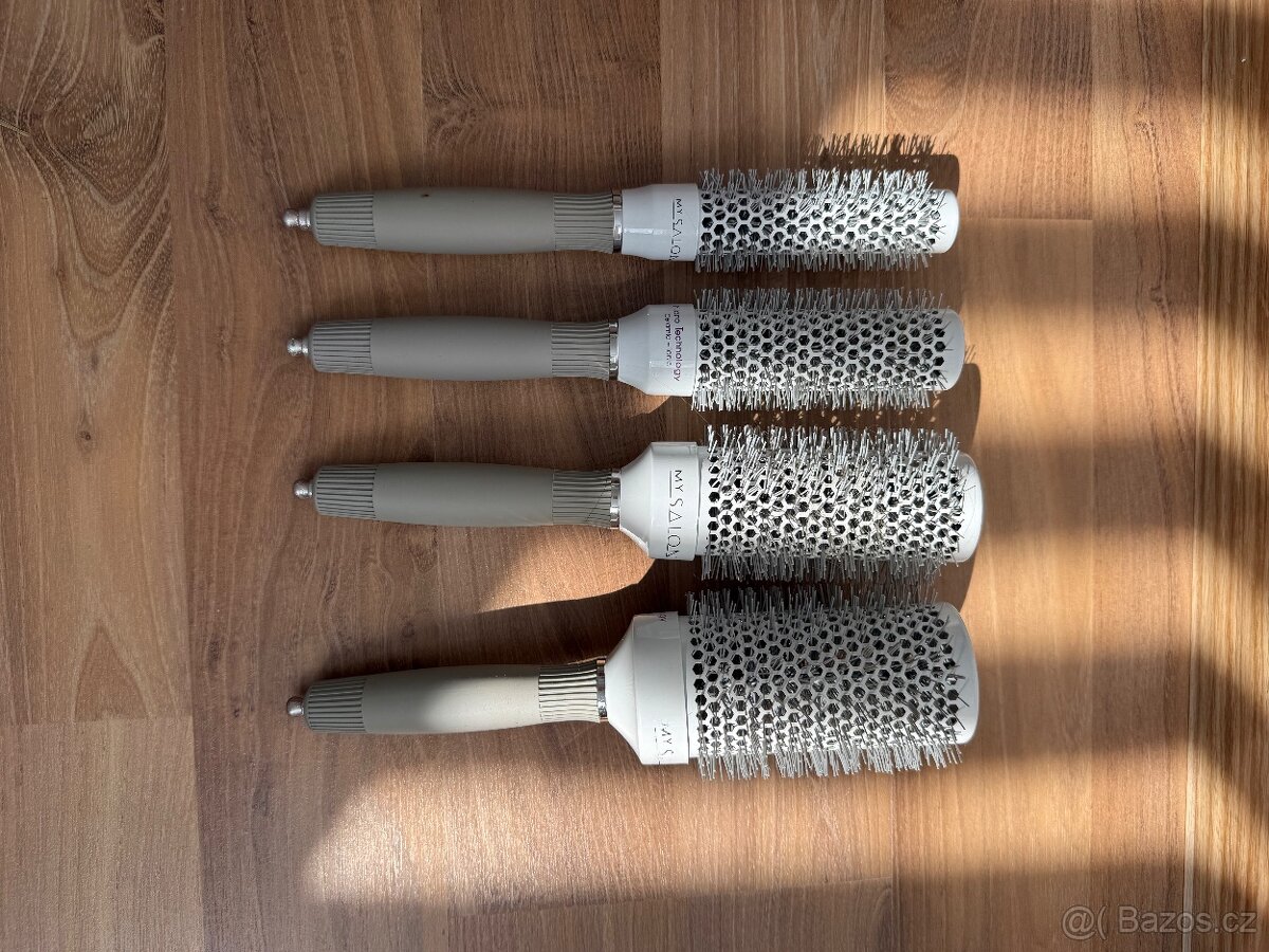 Kadeřnická výbava - 3