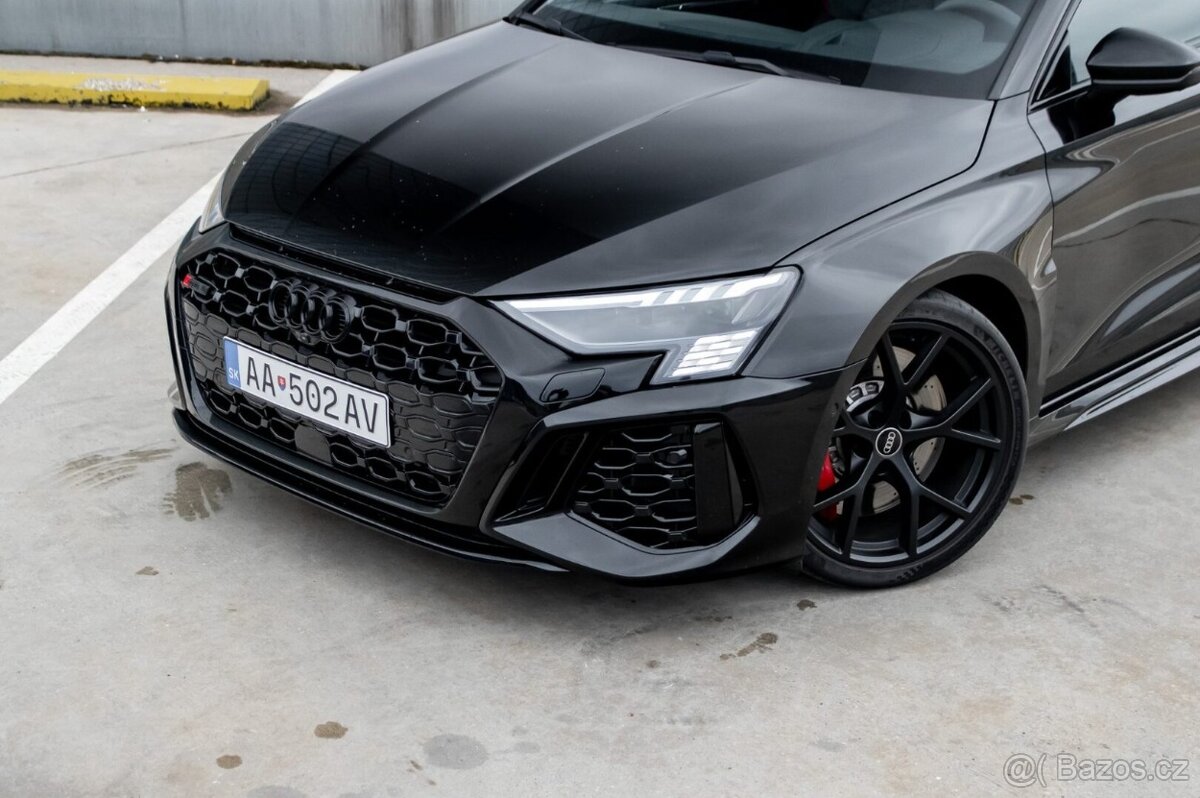 Audi RS3 - 3