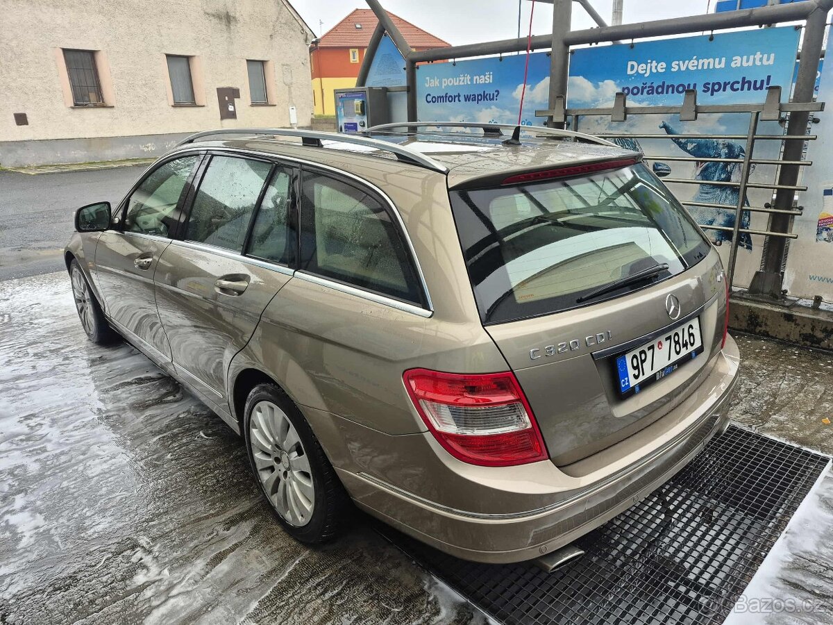 Mercedes C320 CDI 4MATIC V6 - 3