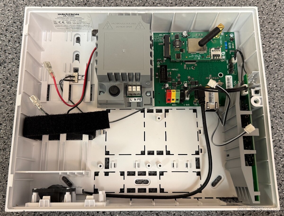 Zabezpečovací systém JABLOTRON JA-103K - Sestava - 3