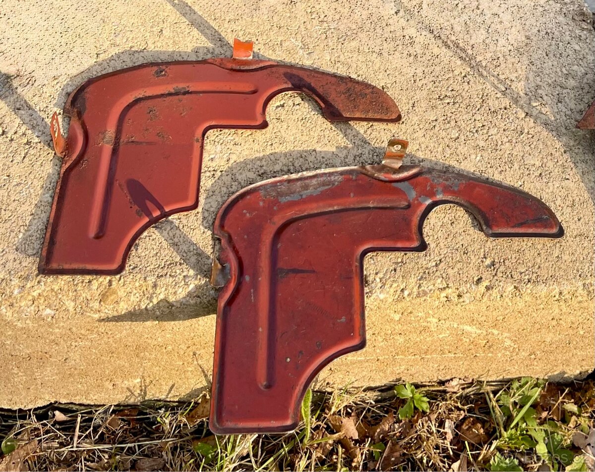 Jawa ČZ kývačka půlbuben - poličky - 3