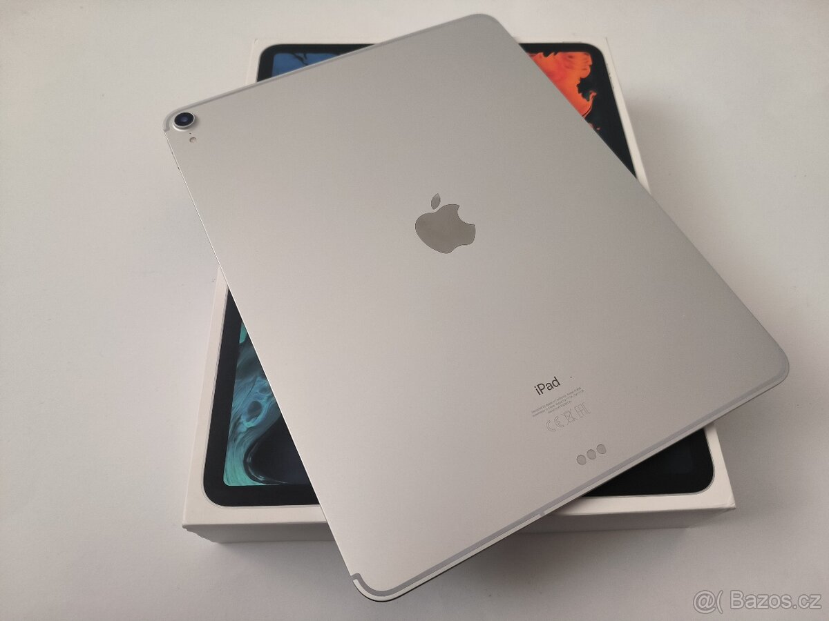 apple ipad PRO 12,9 64gb Silver Cellular / 3.Generácia - 3