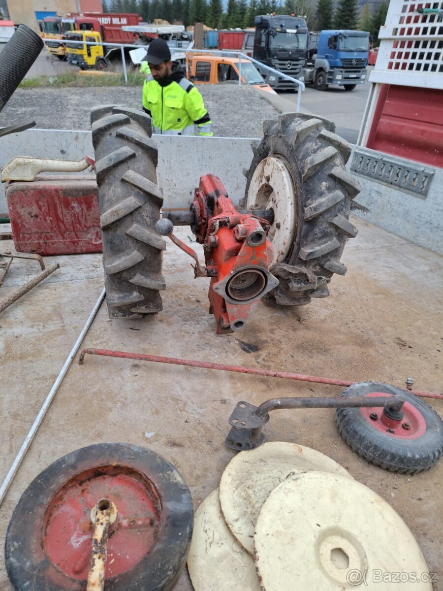 Traktůrek VARI - komponenty - 3