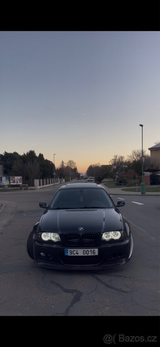 BMW E46 Coupe 323CI - 3